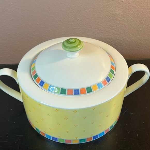 Villeroy & Boch twist alea Limone round covered vegetable dish nwot - Picture 4 of 13